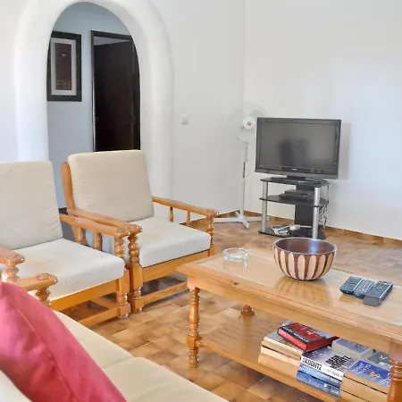 Villa Lovely And Cozy Golf Close To The Marina And All Amenites. Vilamoura